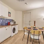 Apartment Parc Des Expositions By Studio Prestige